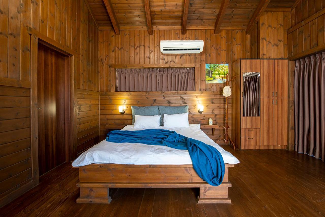 Gilad Cabins Odem Exterior photo